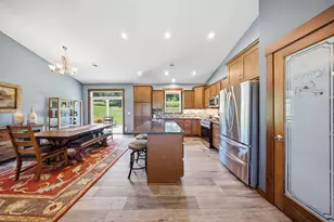911 67th Ave, Hudson, WI 54016 - Photo 5
