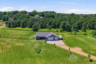 911 67th Ave, Hudson, WI 54016 - Photo 31
