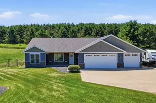 911 67th Ave, Hudson, WI 54016 - Photo 25