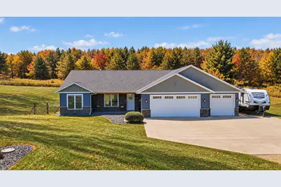 911 67th Avenue, Hudson, WI 54016 - Photo 1
