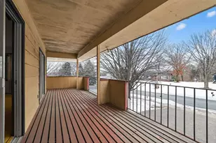 8730 Summit Dr, Eden Prairie, MN 55347 - Photo 25