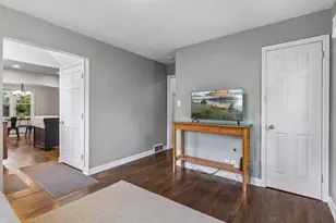 1260 St Clair Ave, Saint Paul, MN 55105 - Photo 17