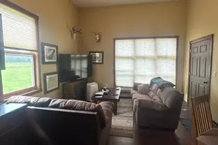 61010 Co Rd 12, Warroad, MN 56763 - Photo 7