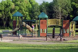 3606 Woodbine Ln N, Brooklyn Center, MN 55429 - Photo 37