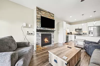 4138 Blakewood Drive, Shakopee, MN 55379 - Photo 5