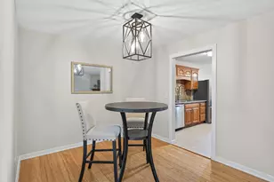 6976 Langford Ct, Edina, MN 55436 - Photo 5