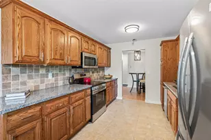 6976 Langford Ct, Edina, MN 55436 - Photo 11