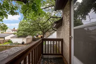 2406 W 54th St, Minneapolis, MN 55410 - Photo 15