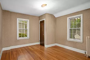 2406 W 54th St, Minneapolis, MN 55410 - Photo 17