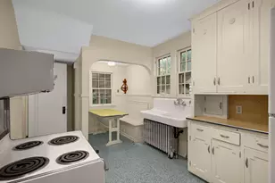 2406 W 54th St, Minneapolis, MN 55410 - Photo 9