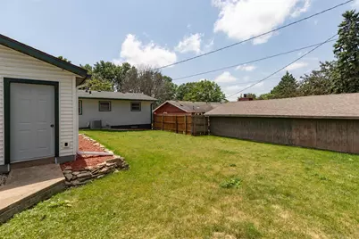 1823 18 1/2 Street NW, Rochester, MN 55901 - Photo 33