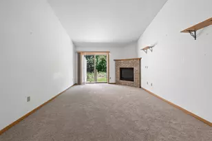 643 86th Ln NW, Coon Rapids, MN 55433 - Photo 3