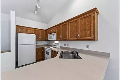 643 86th Lane NW, Coon Rapids, MN 55433 - Photo 7