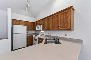 643 86th Ln NW, Coon Rapids, MN 55433 - Photo 7