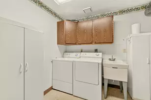 1808 Lakeview Ct SW, Rochester, MN 55902 - Photo 23