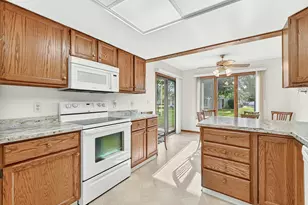 1808 Lakeview Ct SW, Rochester, MN 55902 - Photo 9