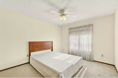 1808 Lakeview Court SW #101, Rochester, MN 55902 - Photo 17