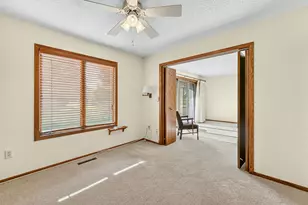 1808 Lakeview Ct SW, Rochester, MN 55902 - Photo 15