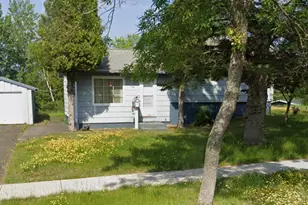 139 Edison Blvd, Silver Bay, MN 55614 - Photo 1