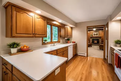 3081 Laverne Court N, Lake Elmo, MN 55042 - Photo 3