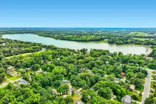 3081 Laverne Ct N, Lake Elmo, MN 55042 - Photo 17