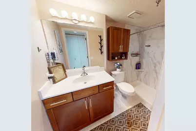401 S 1st Street #1821, Minneapolis, MN 55401 - Photo 15