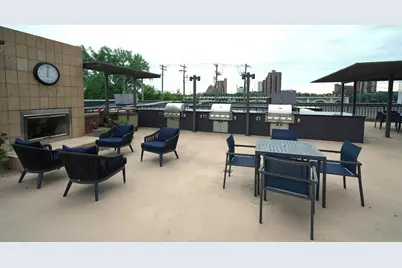 401 S 1st Street #1821, Minneapolis, MN 55401 - Photo 17