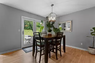 2014 Fox Valley Dr SW, Rochester, MN 55902 - Photo 9