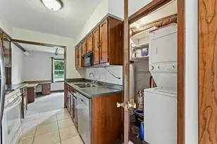 1805 Marvale Ave SE, Rochester, MN 55904 - Photo 7