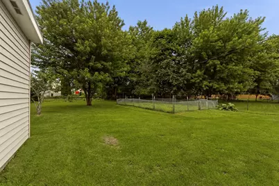 1805 Marvale Avenue SE, Rochester, MN 55904 - Photo 23