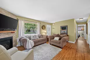 4857 Karen Pl, White Bear Lake, MN 55110 - Photo 5