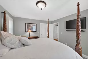 4857 Karen Pl, White Bear Lake, MN 55110 - Photo 15