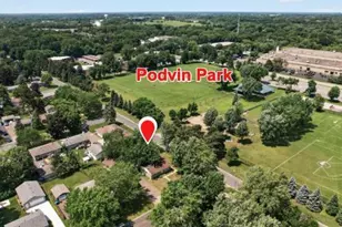 4857 Karen Pl, White Bear Lake, MN 55110 - Photo 31