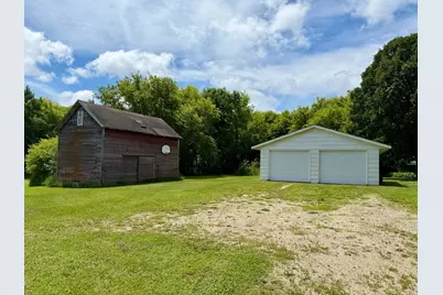 6565 165th Avenue NW, New London, MN 56273 - Photo 7
