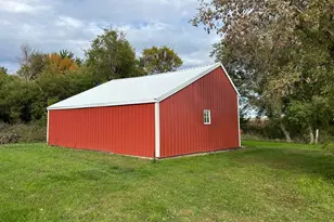 345 200th Ave SW, Appleton, MN 56208 - Photo 11