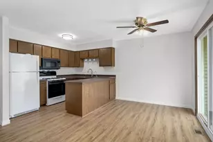 12381 Drake St NW, Coon Rapids, MN 55448 - Photo 11