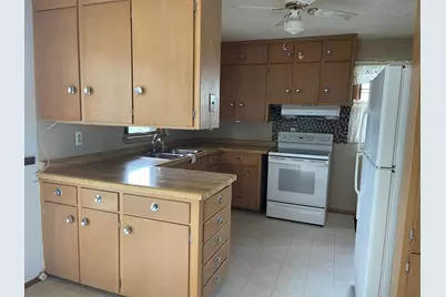 2412 18th Avenue NW, Rochester, MN 55901 - Photo 9