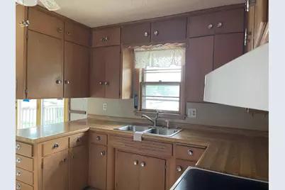 2412 18th Avenue NW, Rochester, MN 55901 - Photo 7