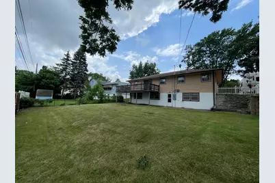 2412 18th Avenue NW, Rochester, MN 55901 - Photo 3