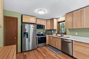 5595 Wedgewood Dr, Shorewood, MN 55331 - Photo 3