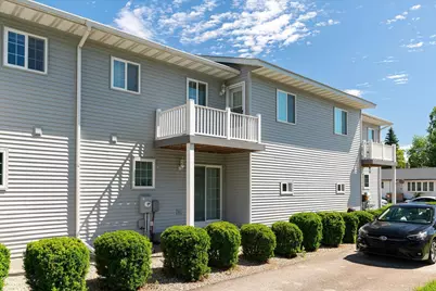 808 Cedar Drive #B, La Crescent, MN 55947 - Photo 9