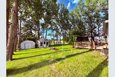 305 Lincoln Court SW, Warroad, MN 56763 - Photo 23