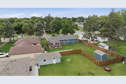 1221 Roosevelt Avenue, Detroit Lakes, MN 56501 - Photo 21