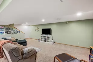 101 Anglewood Dr, Kenyon, MN 55946 - Photo 41