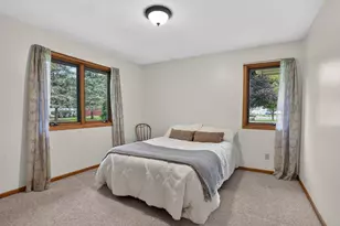 101 Anglewood Dr, Kenyon, MN 55946 - Photo 29