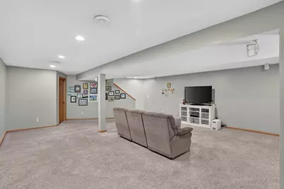 101 Anglewood Drive, Kenyon, MN 55946 - Photo 23