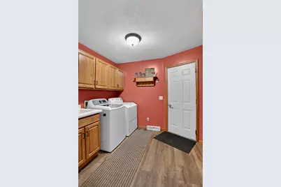 101 Anglewood Drive, Kenyon, MN 55946 - Photo 41