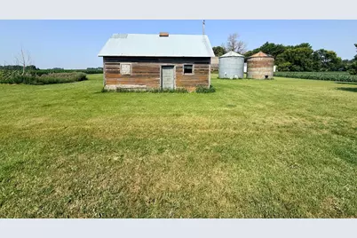 32466 County Road 45, Bingham Lake, MN 56118 - Photo 27