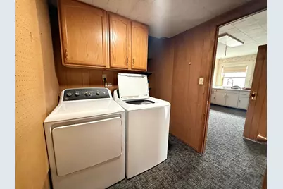 110 Main Street N, Bird Island, MN 55310 - Photo 33