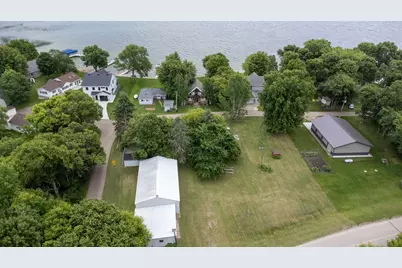 44114 Outlet Beach Road, Pelican Rapids, MN 56572 - Photo 59